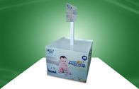 Μεγάλο ράφι επίδειξης παλετών διαφήμισης χαρτονιού για την προώθηση προϊόντων μωρών πετσετών